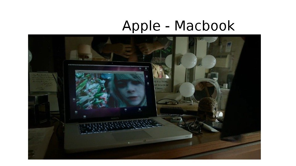     Apple - Macbook 